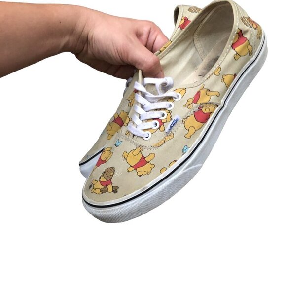 Limited Edition Vans X Winnie The Pooh Shoes Size 11 W 9.5 M - Picture 3 of 8
